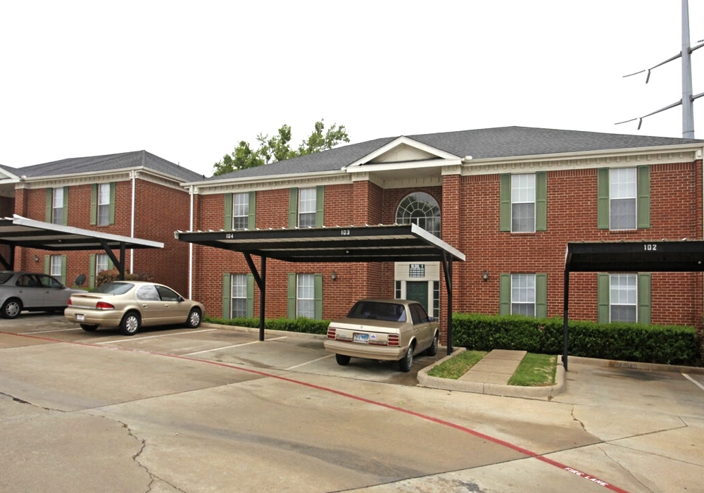 Reserved covered parking and green spaces