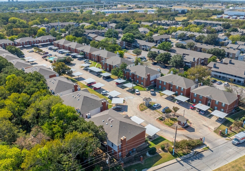 Property Ariel view with landscaped grounds