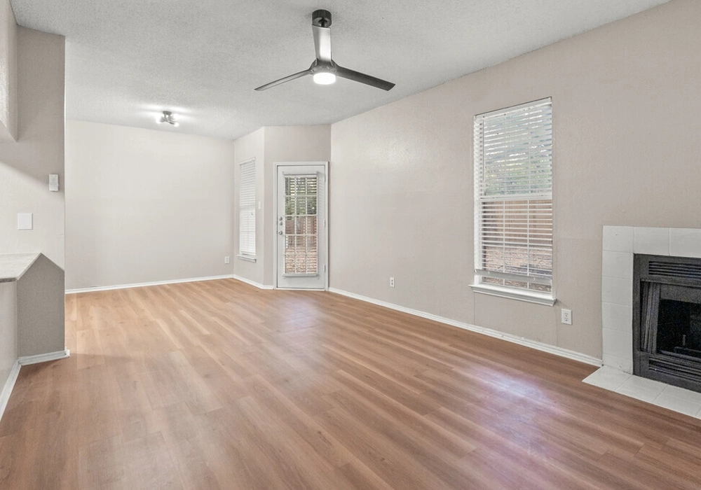 Living Room at Valencia Plaza Apartment Homes  in Fort Worth, TX 76120